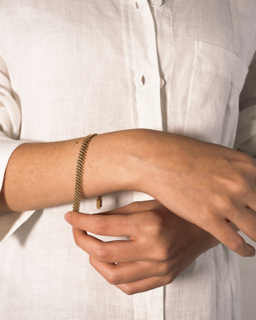Jawaher bracelet (full gold)