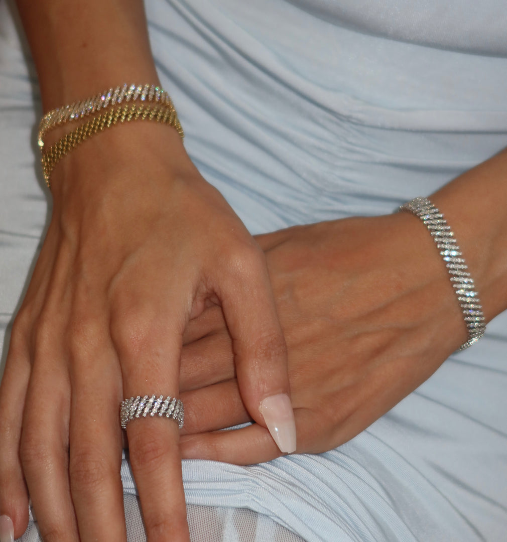 Jawaher bracelet (full gold)