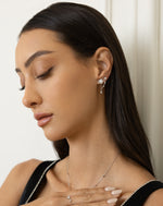 Load image into Gallery viewer, Sirius Chain Earrings
